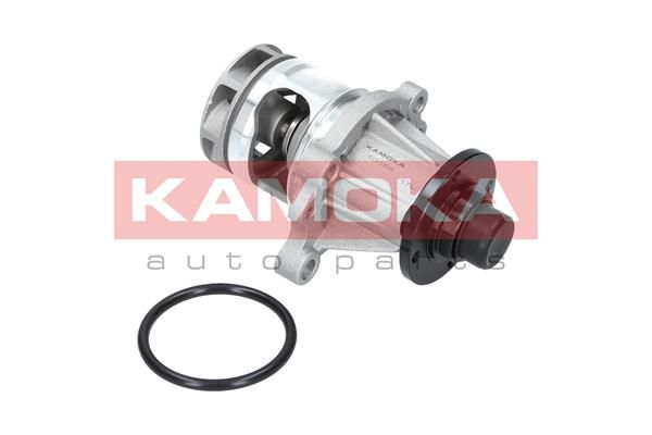 565989cf9ecae00f6a3d77903088a77cd5b135da.jpg Vesipumppu, moottorin jäähdytys - Image 1